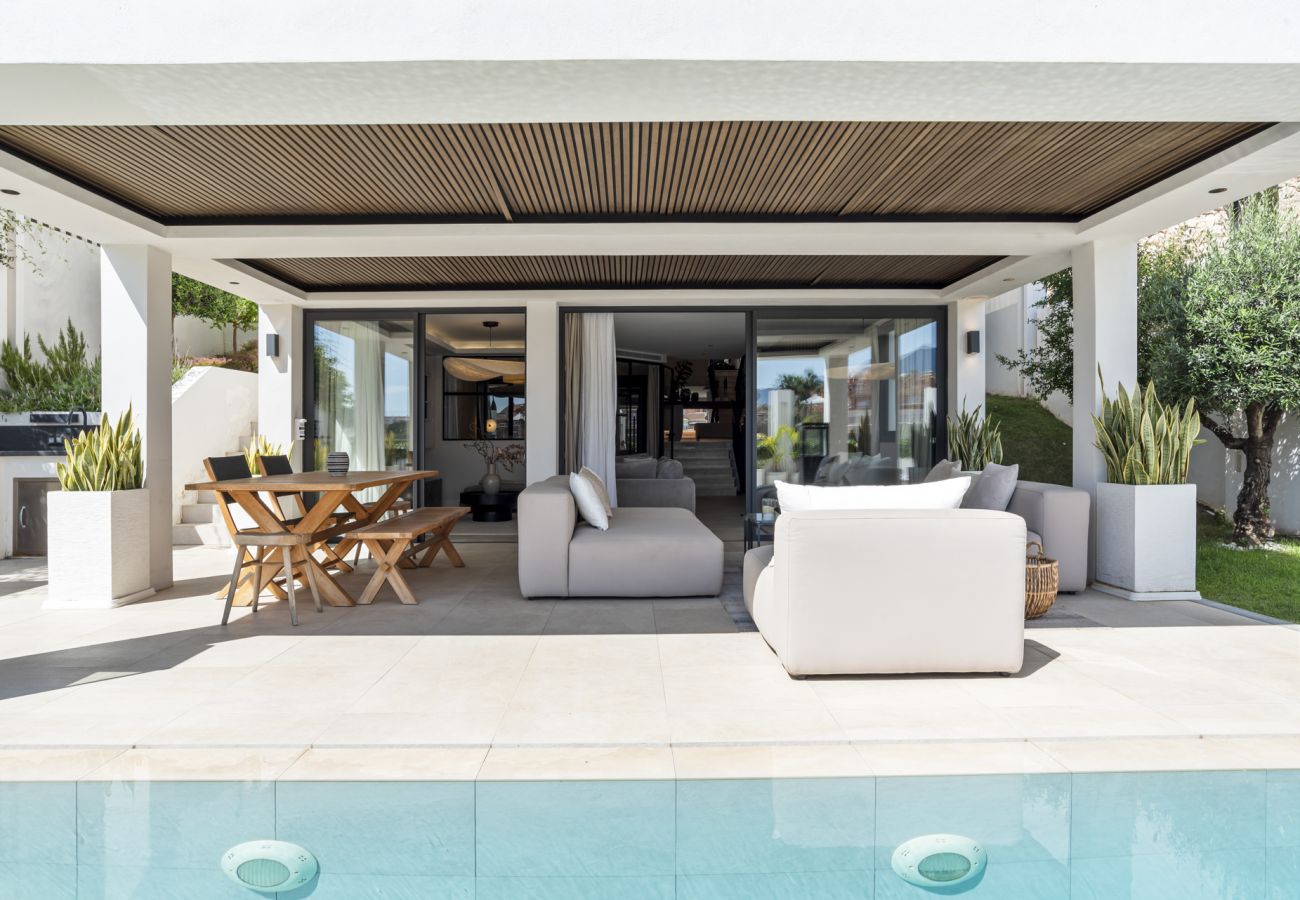 Villa in Nueva andalucia - Villa Celeste