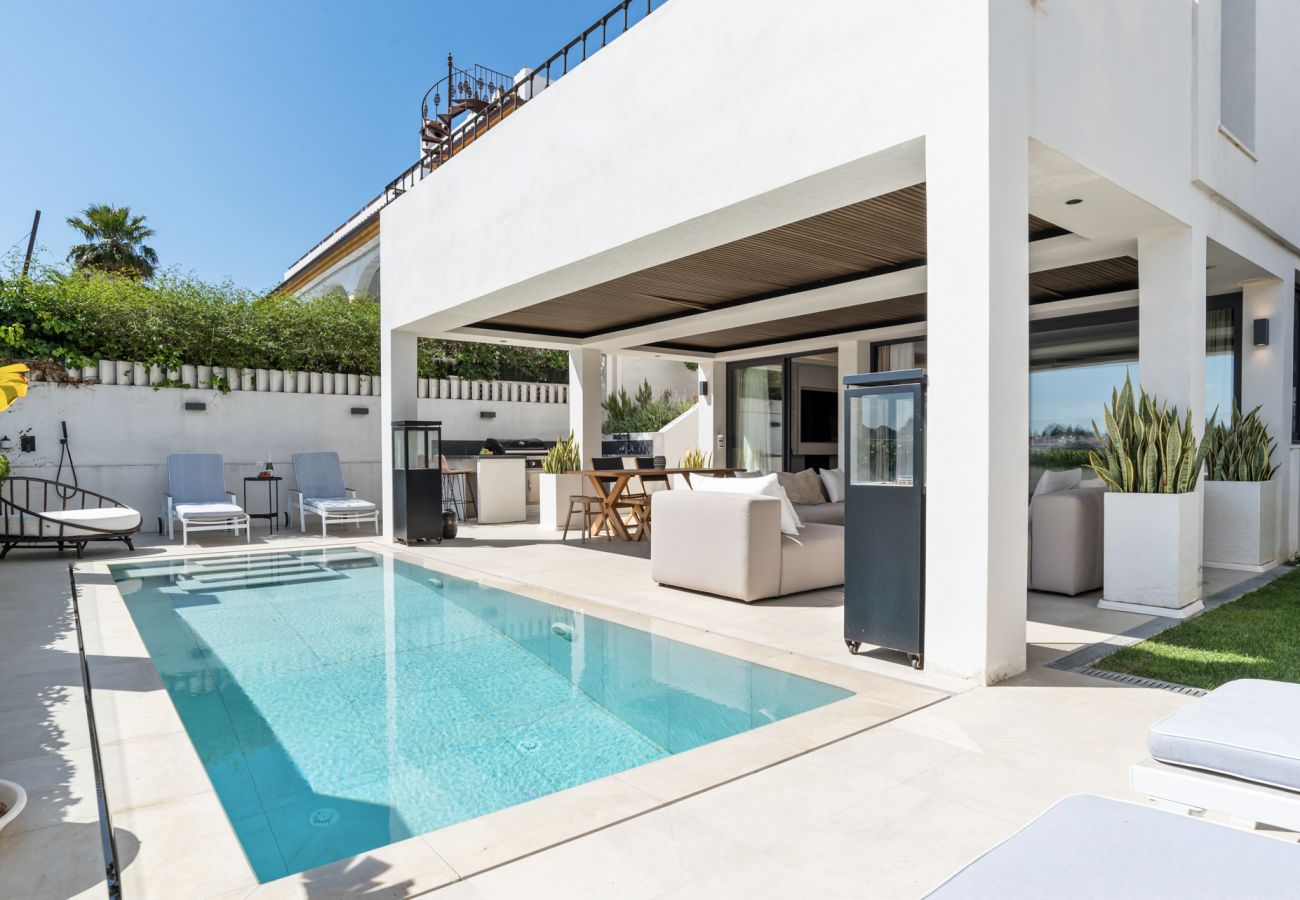 Villa in Nueva andalucia - Villa Celeste