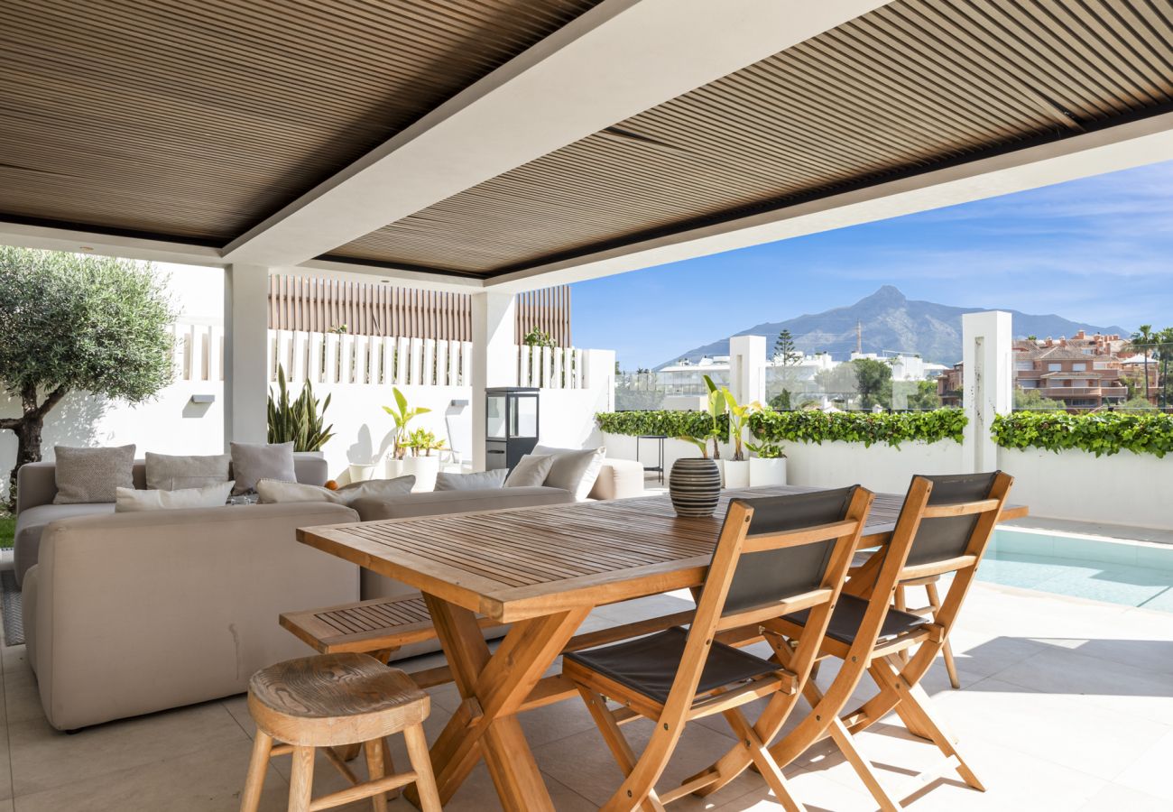 Villa in Nueva andalucia - Villa Celeste