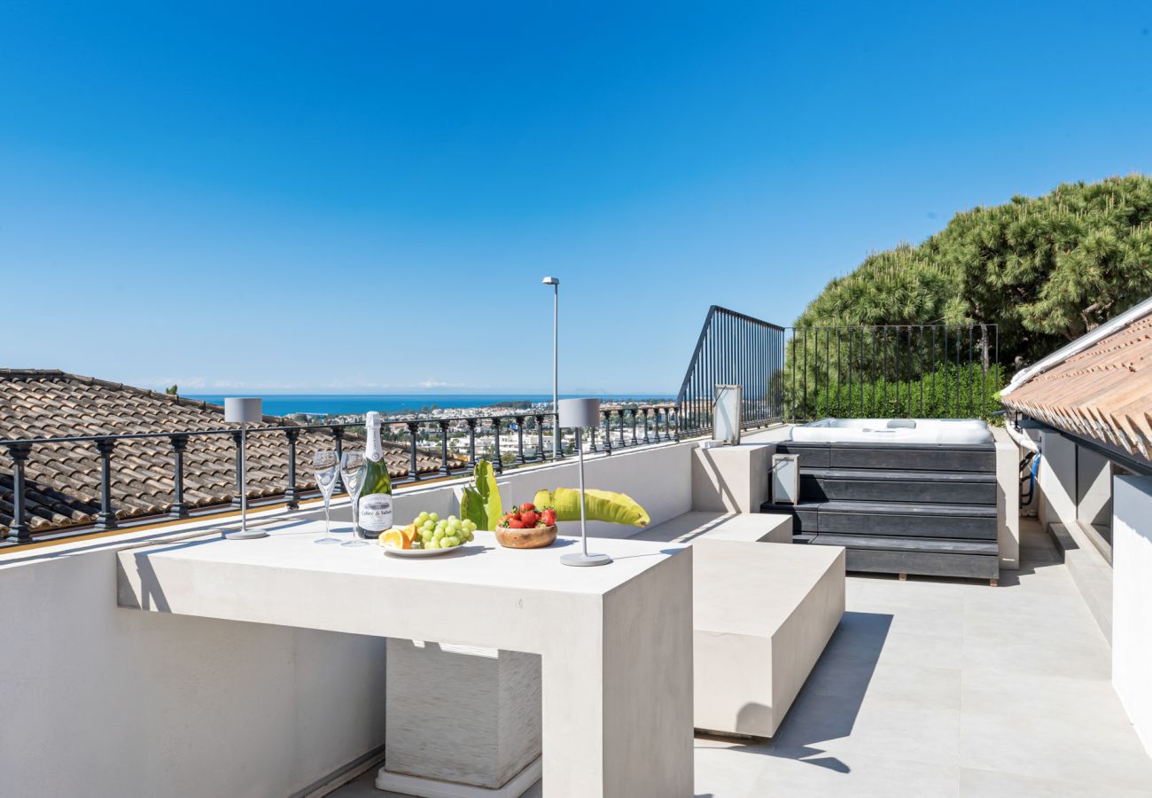 Villa in Nueva andalucia - Villa Celeste