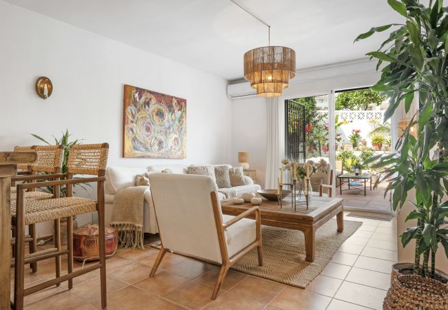 House in Benahavís - Monte Biarritz Townhouse House in Benahavís - Monte Biarritz Townhouse