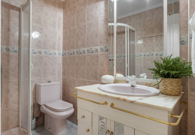 House in Benahavís - Monte Biarritz Townhouse House in Benahavís - Monte Biarritz Townhouse