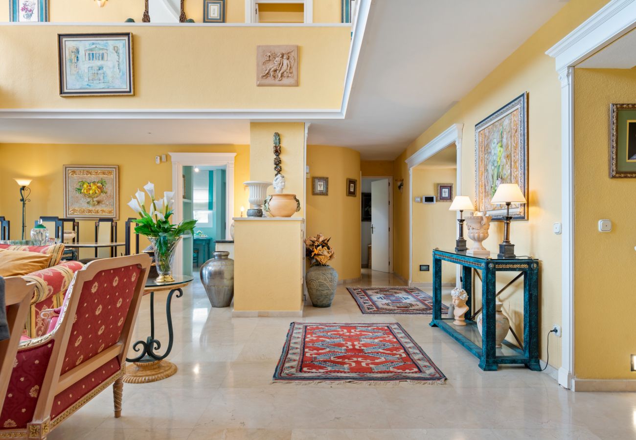 Villa in Nueva andalucia - Villa Sonada