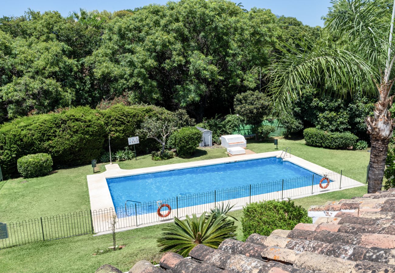 Apartment in Nueva andalucia - Casa Agrupadas