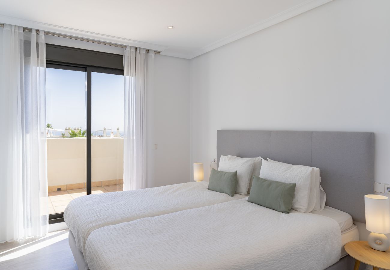 Apartment in Estepona - Sunset Golf