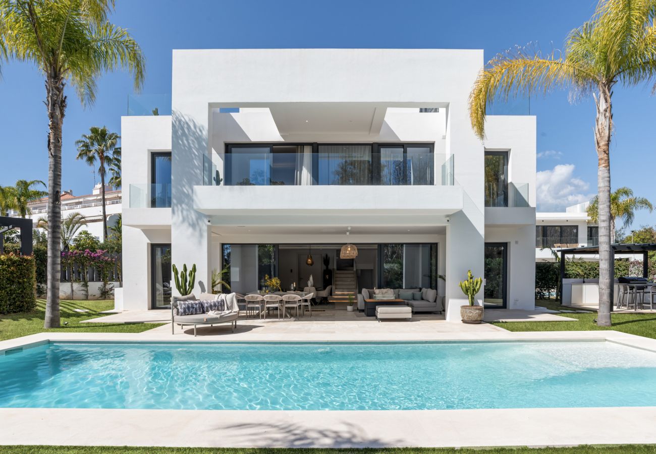 Villa in Estepona - Villa Azzure