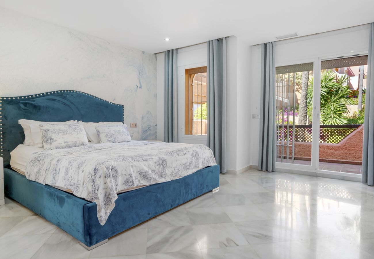 Terraced House in Marbella - Casa Palmerial