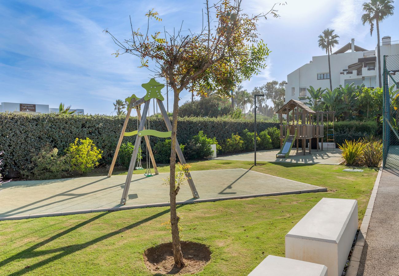 Apartment in Estepona - Luxury Beachfront Velaya