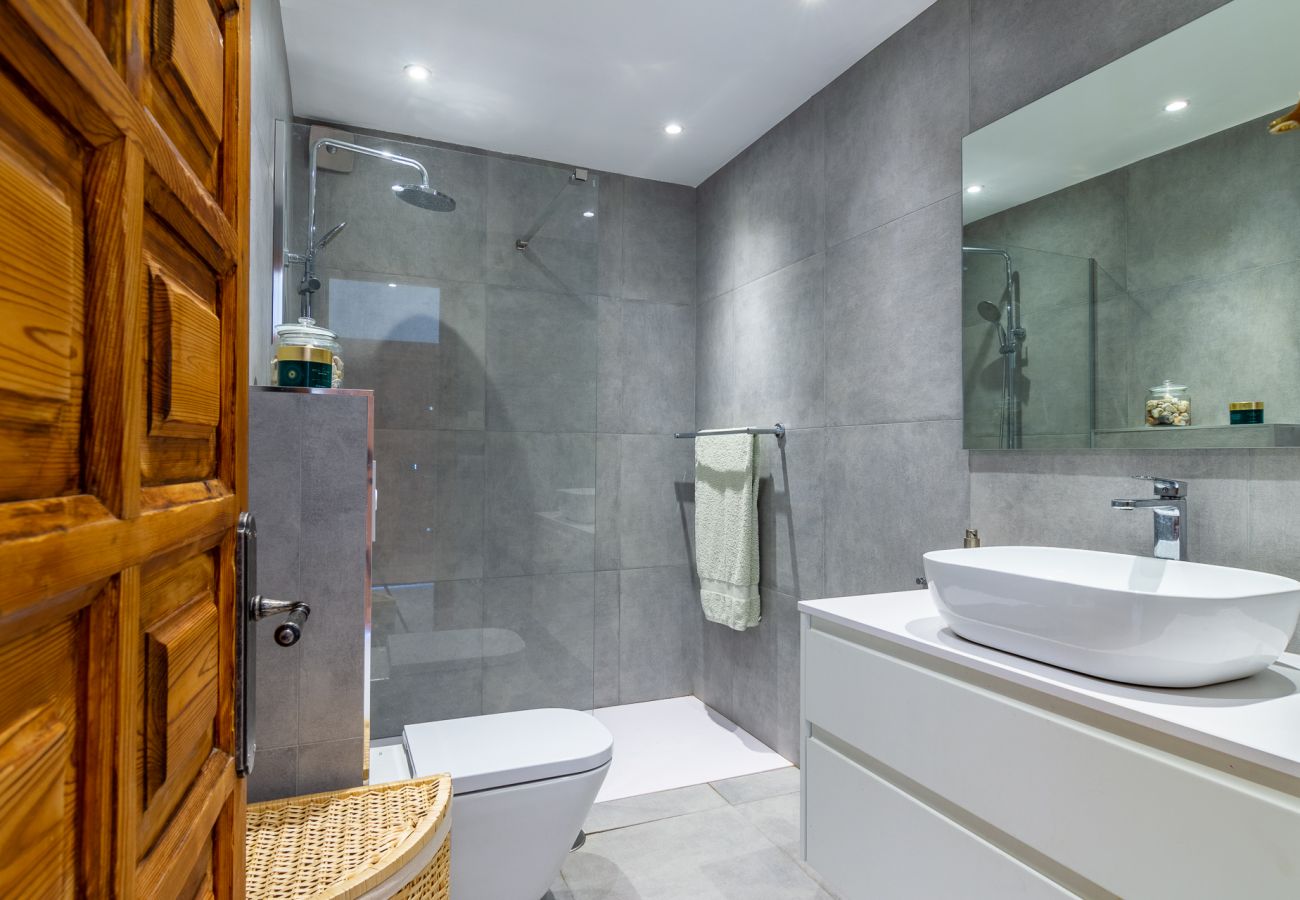 Stuga i San Pedro de Alcántara - Casa Adel
