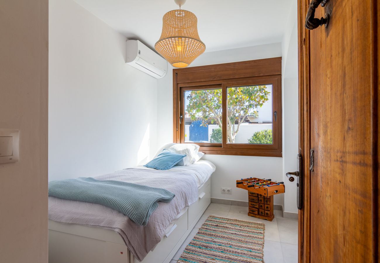 Stuga i San Pedro de Alcántara - Casa Adel