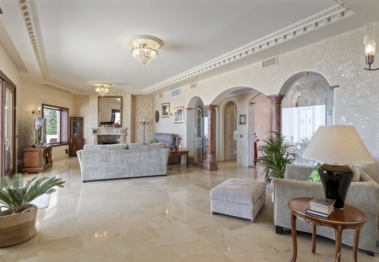 Villa i Estepona - Villa Alta Vista