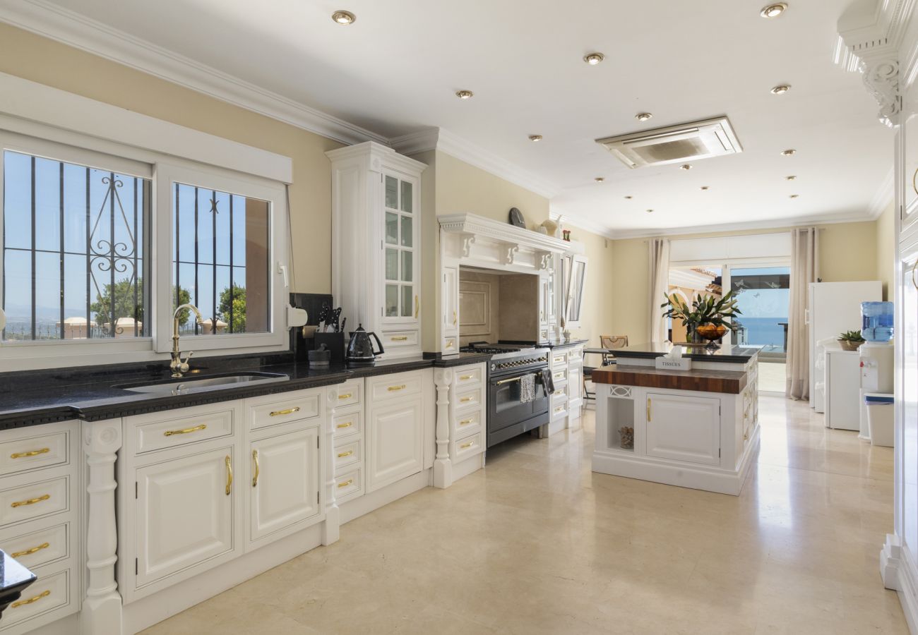 Villa i Estepona - Villa Alta Vista