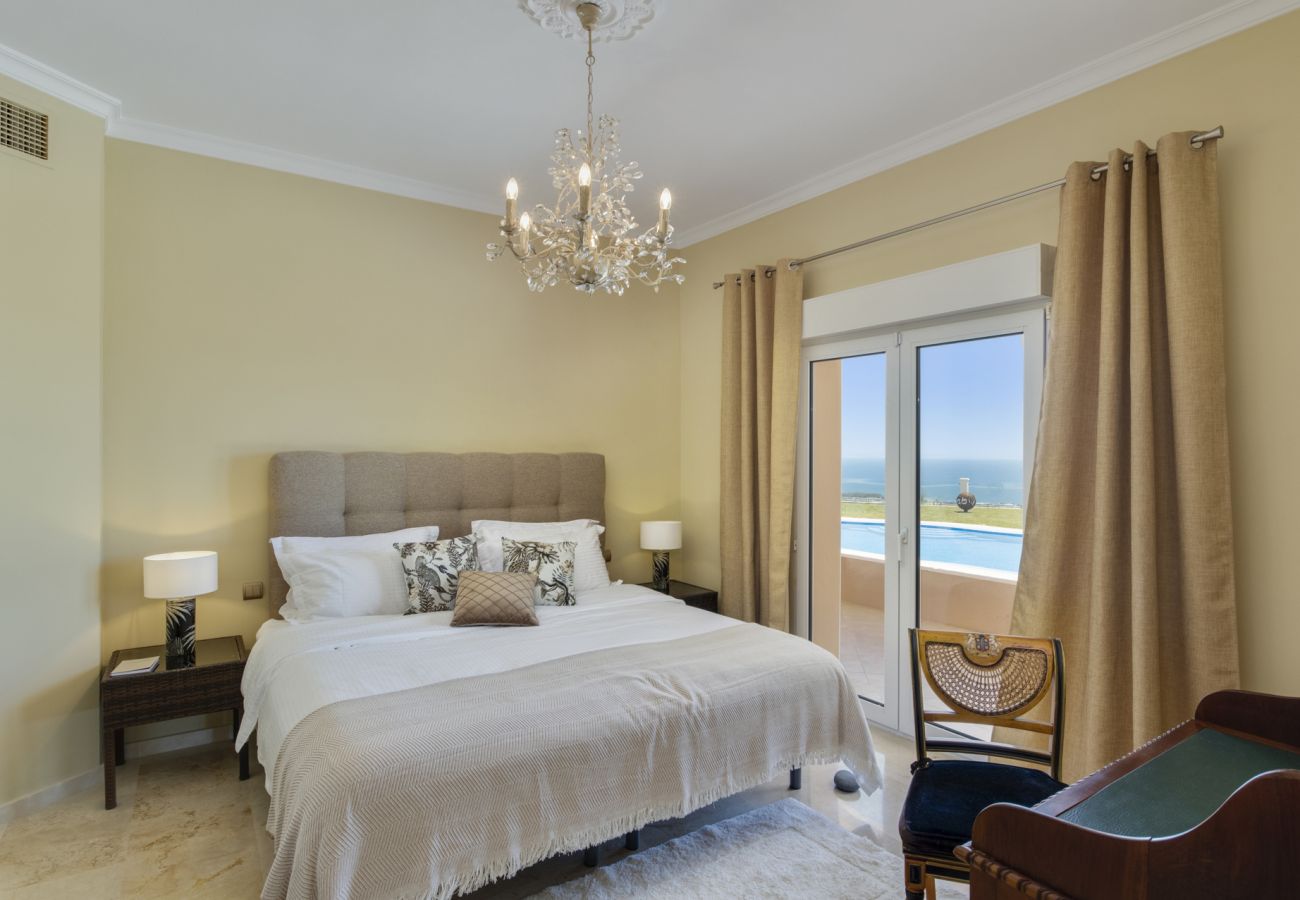 Villa i Estepona - Villa Alta Vista