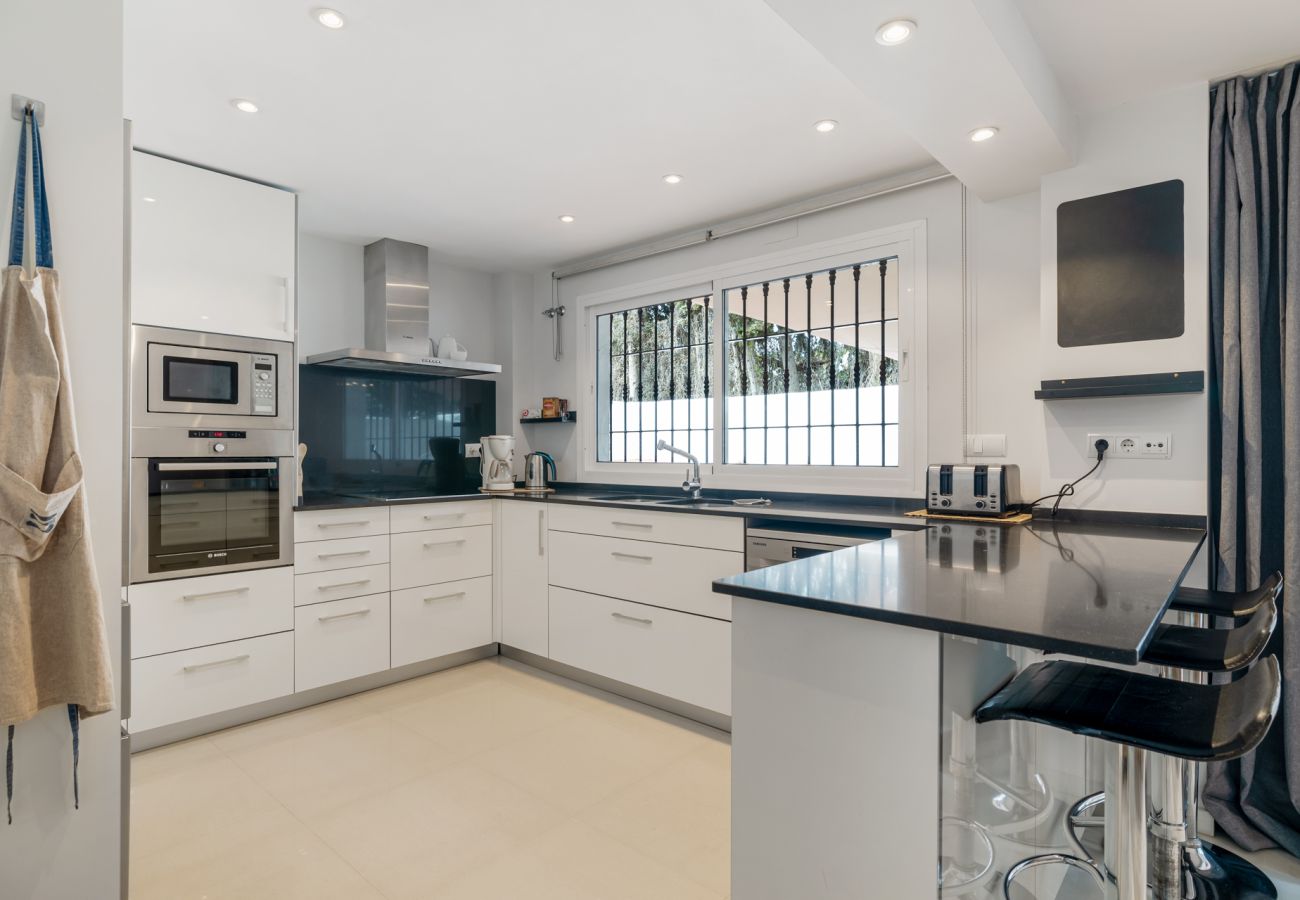 Radhus i Marbella - Casa Esquina