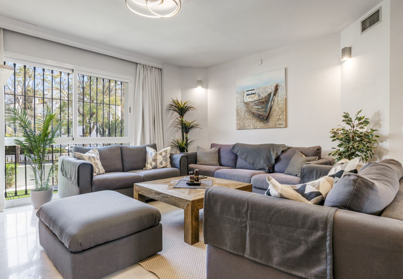 Radhus i Marbella - Casa Esquina