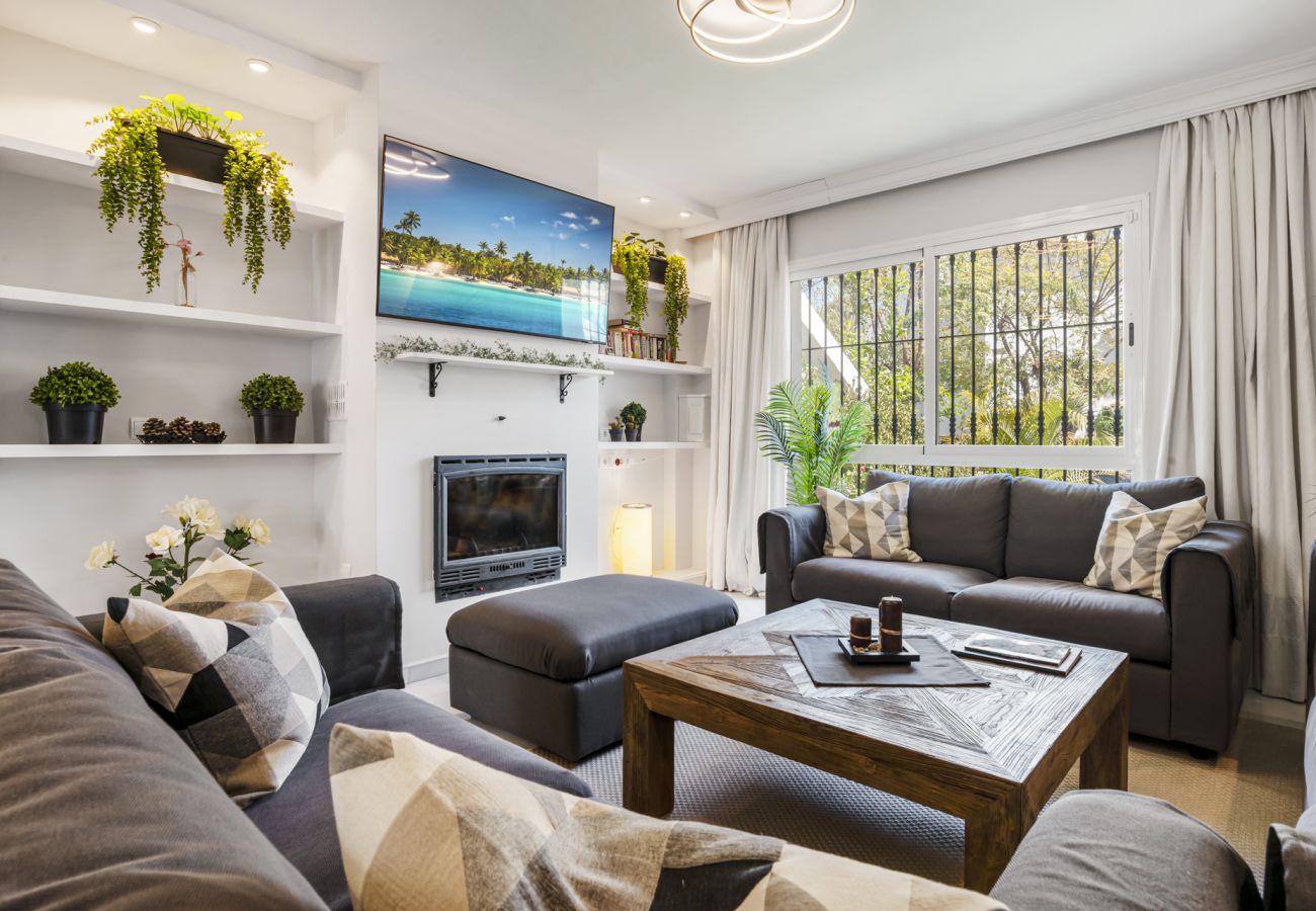 Radhus i Marbella - Casa Esquina