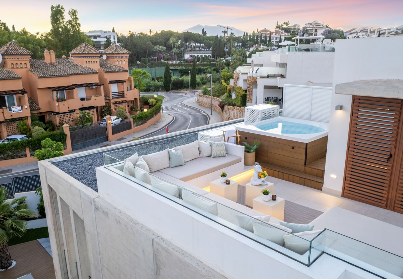 Radhus i Marbella - Puente Romano Collection