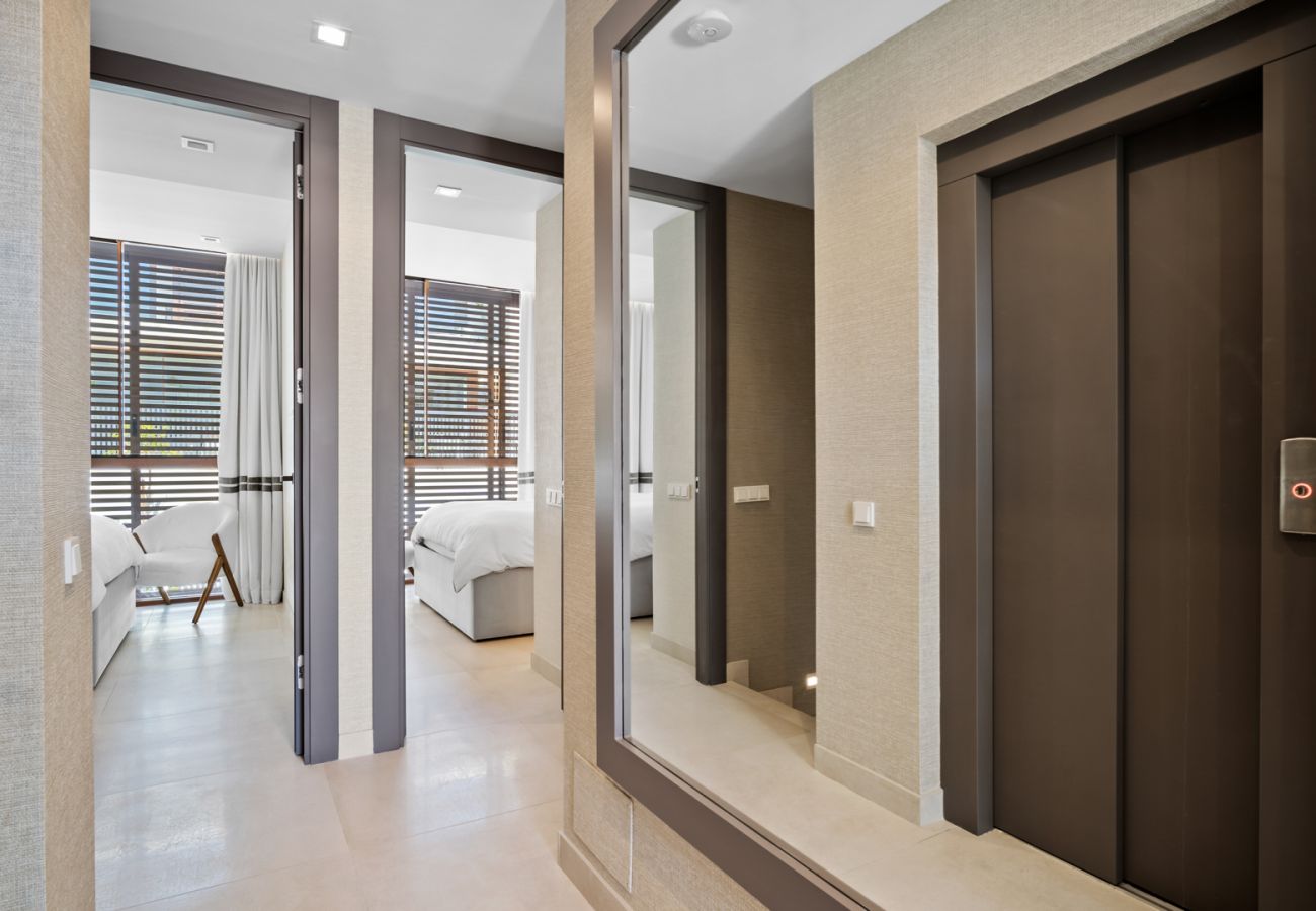 Radhus i Marbella - Puente Romano Collection