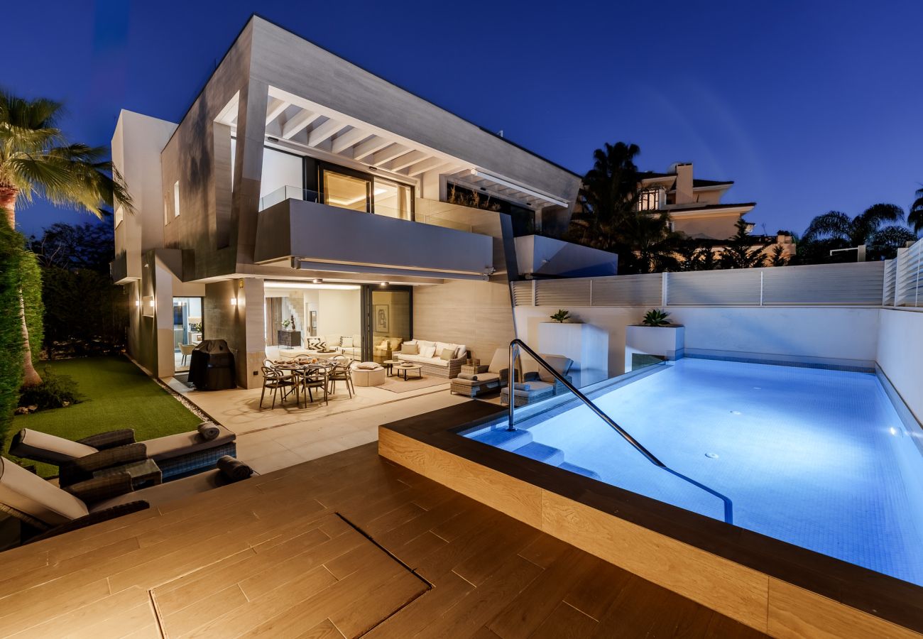 Radhus i Marbella - Casa Ventura