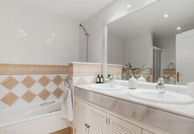 Lägenhet i Marbella - Hacienda Elviria Beach Apartment Lägenhet i Marbella - Hacienda Elviria Beach Apartment