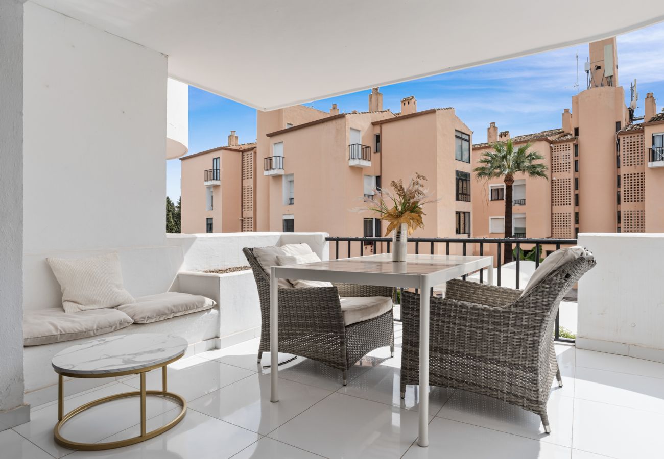Lägenhet i Nueva andalucia - Casa Orquidea