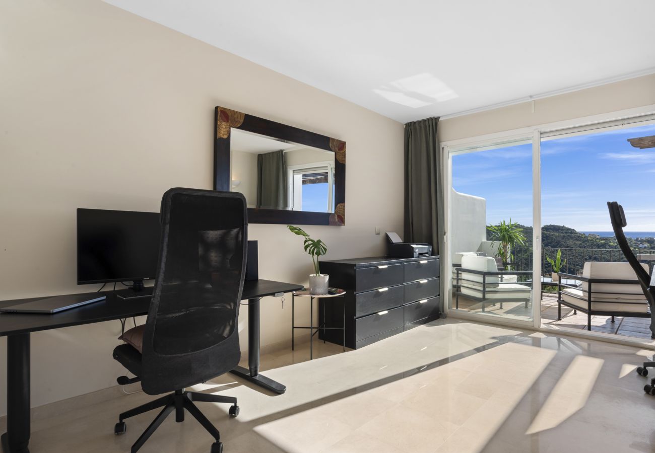Lägenhet i Benahavís - Altos de La Quinta Penthouse