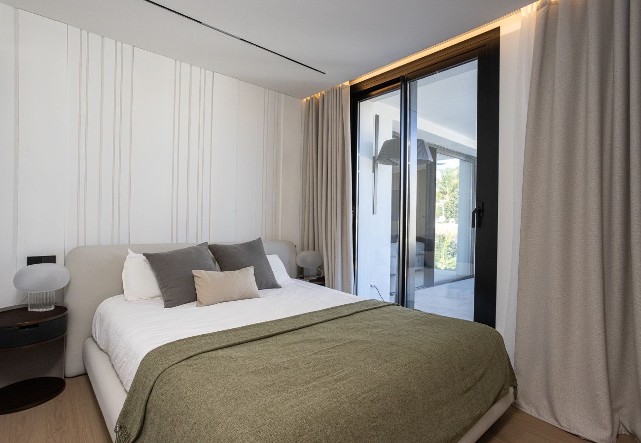Villa i Nueva andalucia - Villa Serenis