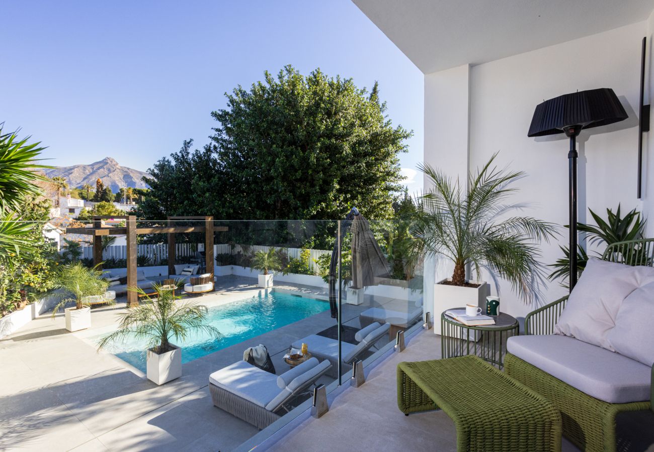 Villa i Nueva andalucia - Villa Serenis