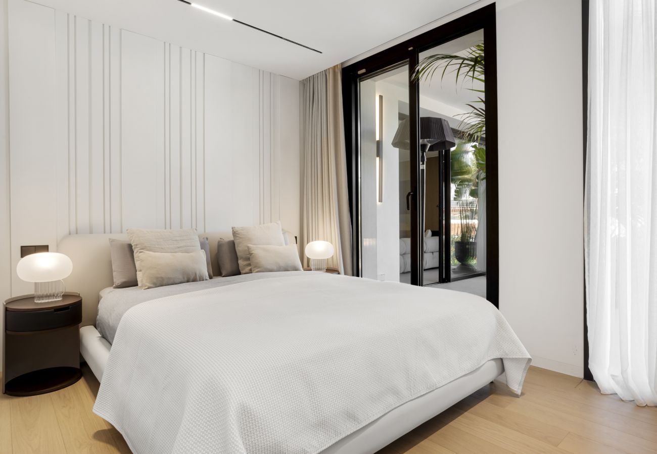 Villa i Nueva andalucia - Villa Serenis