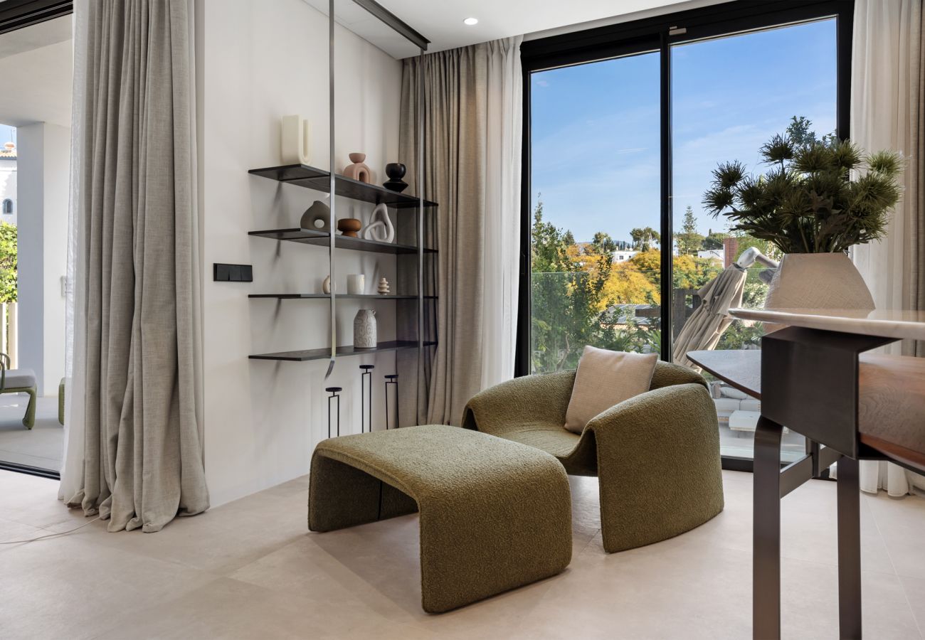 Villa i Nueva andalucia - Villa Serenis