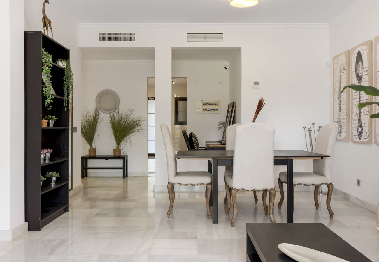 Lägenhet i Estepona - Hacienda del Sol