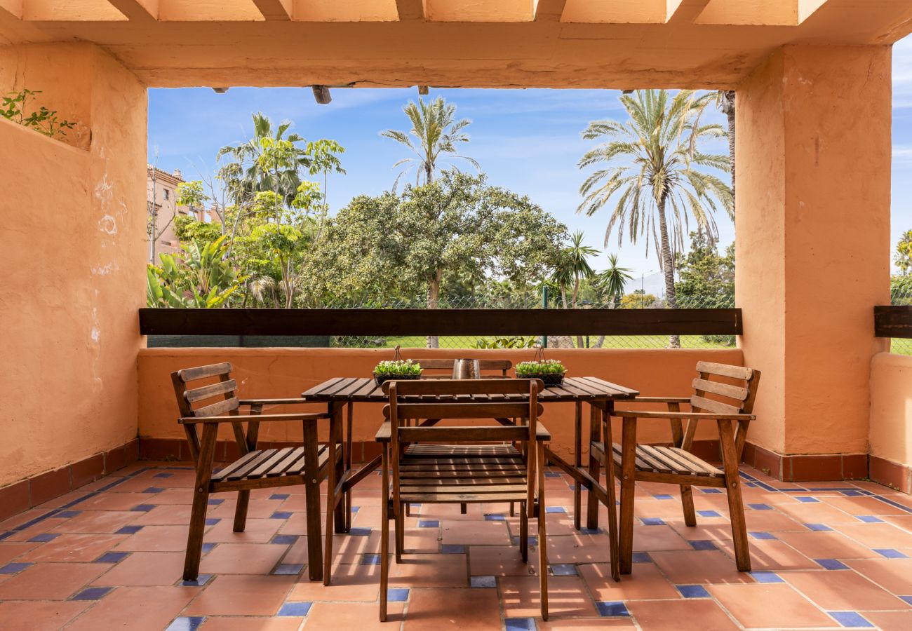 Lägenhet i Estepona - Hacienda del Sol
