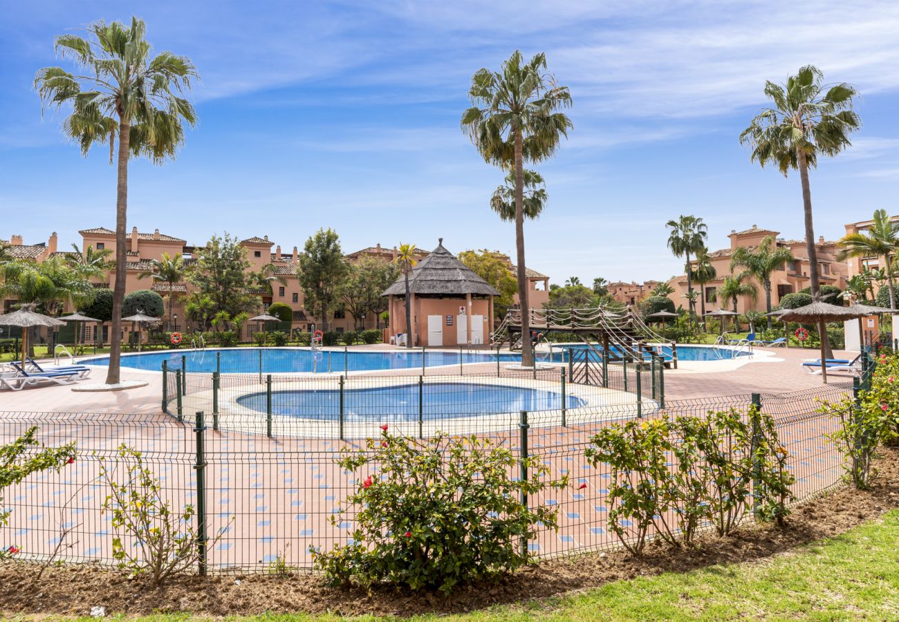 Lägenhet i Estepona - Hacienda del Sol