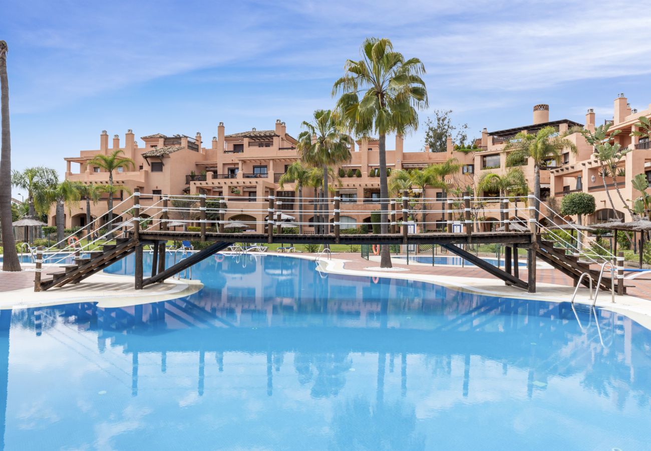 Lägenhet i Estepona - Hacienda del Sol