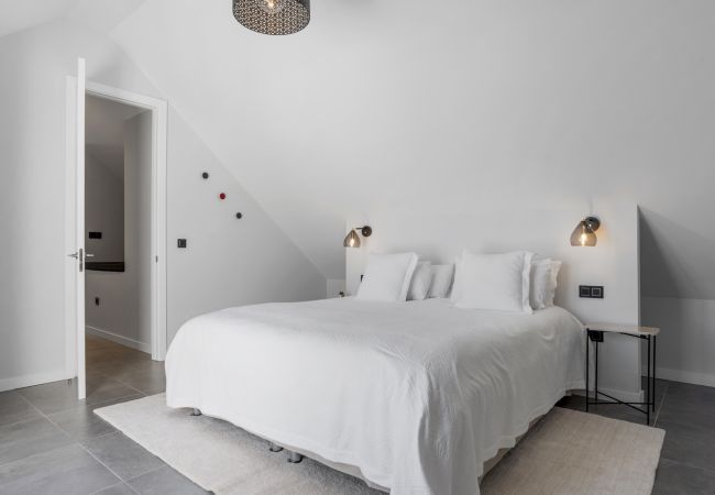 Lägenhet i Nueva andalucia - Penthouse Saga Lägenhet i Nueva andalucia - Penthouse Saga