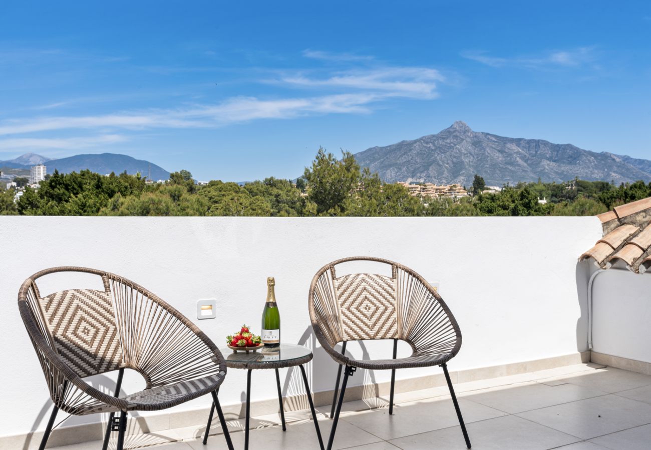 Lägenhet i Nueva andalucia - Penthouse Mirador del Rodeo 1.2