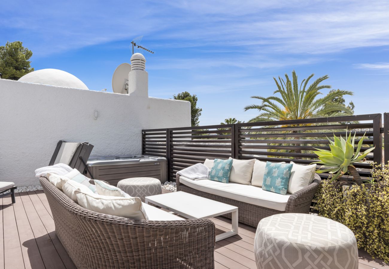 Lägenhet i Nueva andalucia - Casa Morales