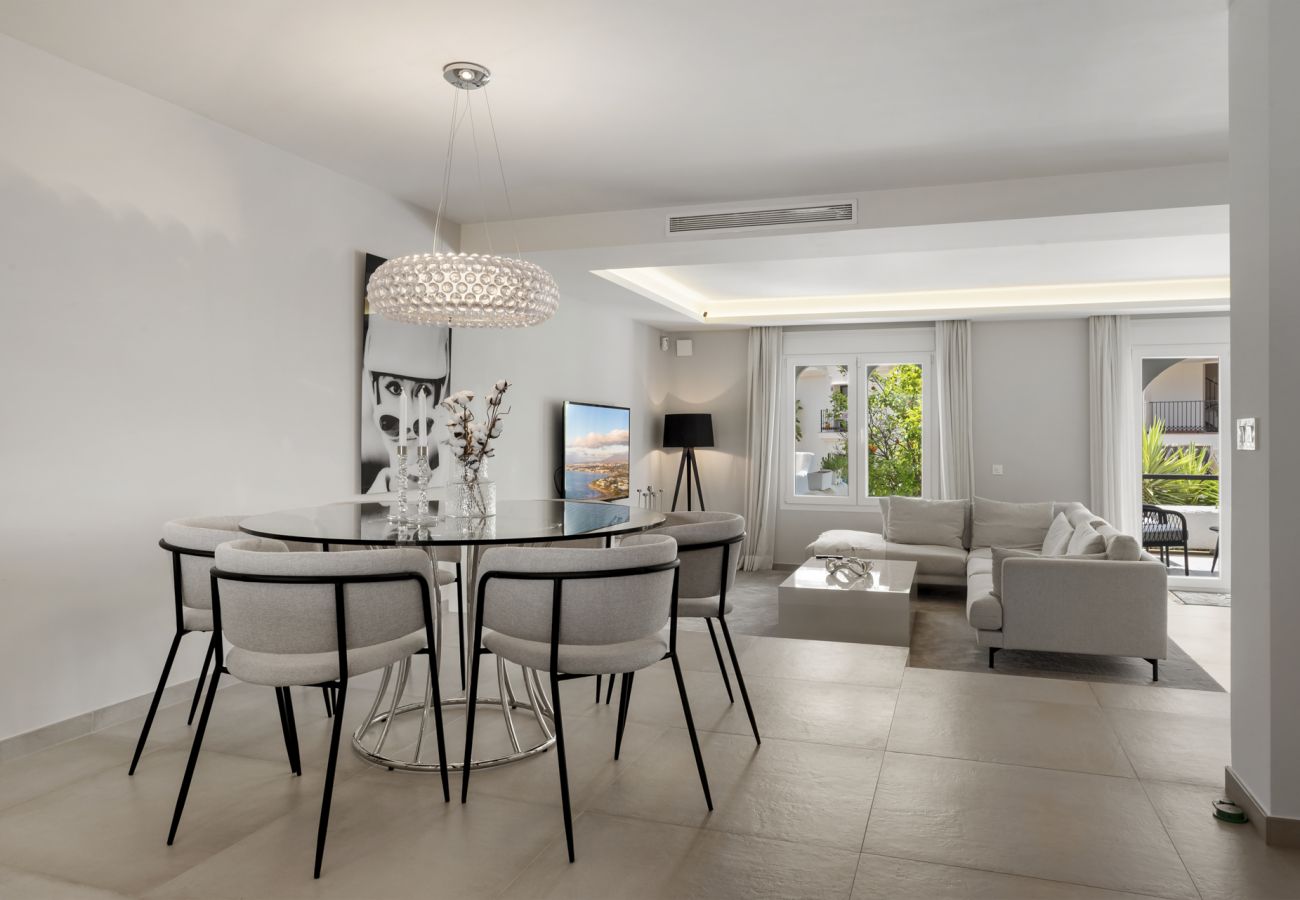 Lägenhet i Nueva andalucia - Casa Morales