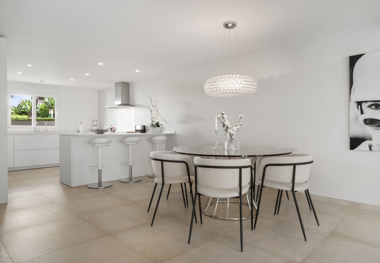 Lägenhet i Nueva andalucia - Casa Morales