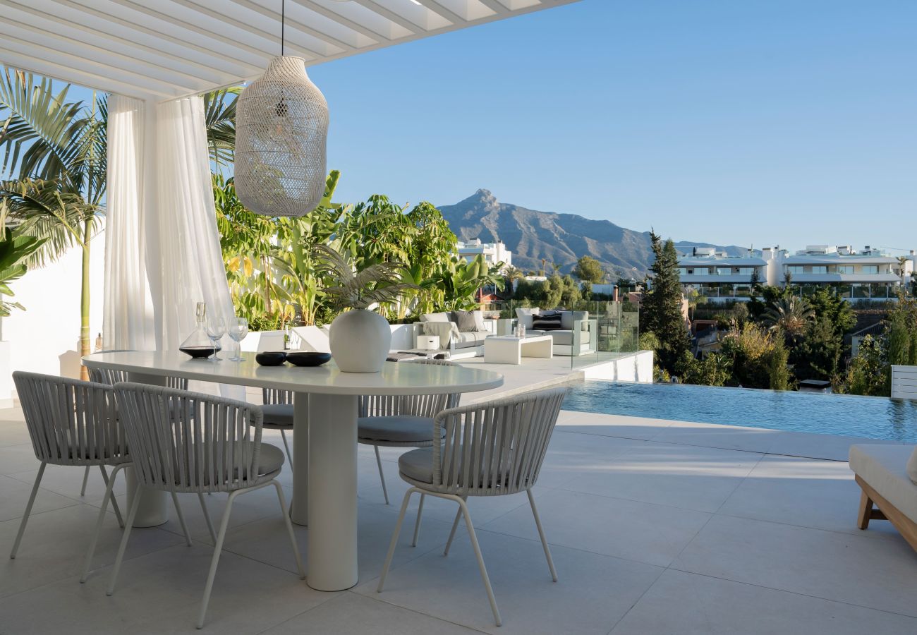 Villa i Nueva andalucia - Villa Ama