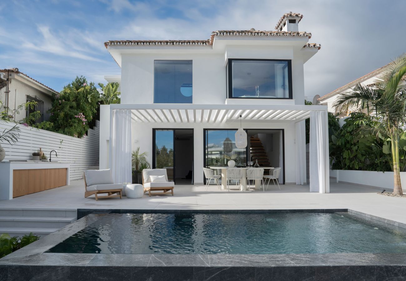 Villa i Nueva andalucia - Villa Ama