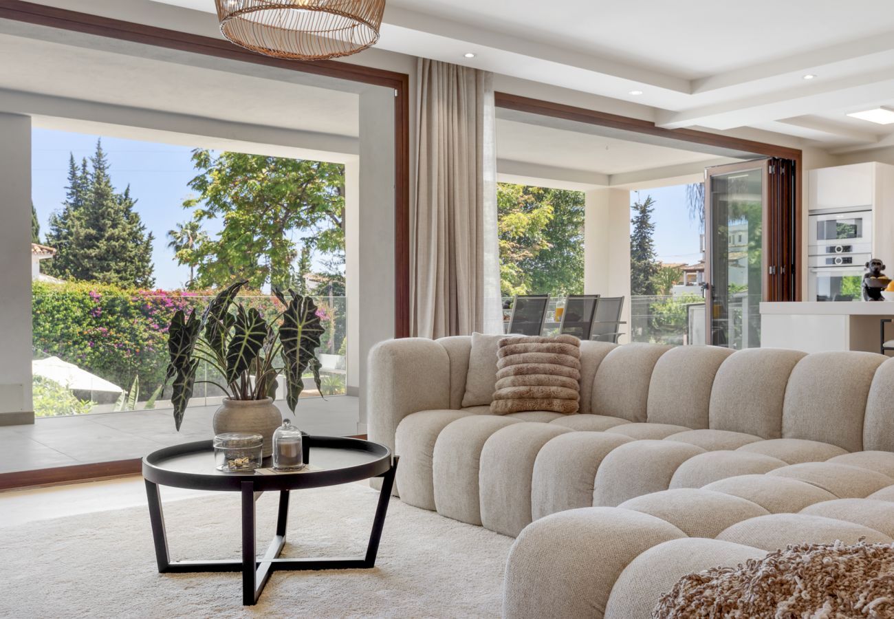 Villa i Nueva andalucia - Villa Jaz
