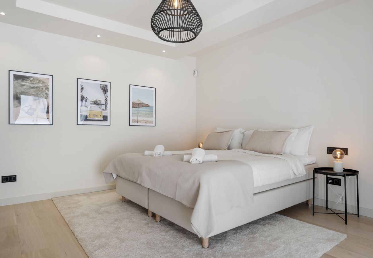 Villa i Nueva andalucia - Villa Jaz