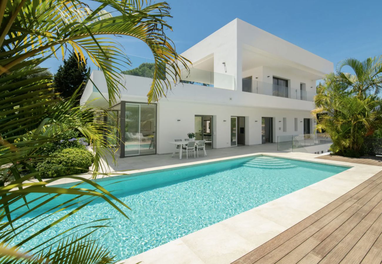 Villa i Nueva andalucia - Villa Enso