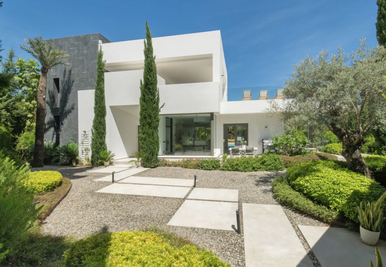 Villa i Nueva andalucia - Villa Enso