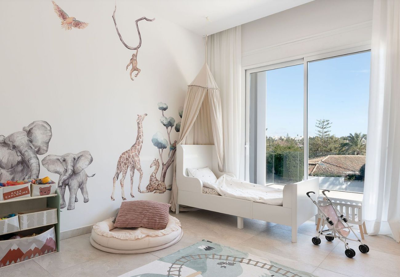 Villa i Nueva andalucia - Villa Enso
