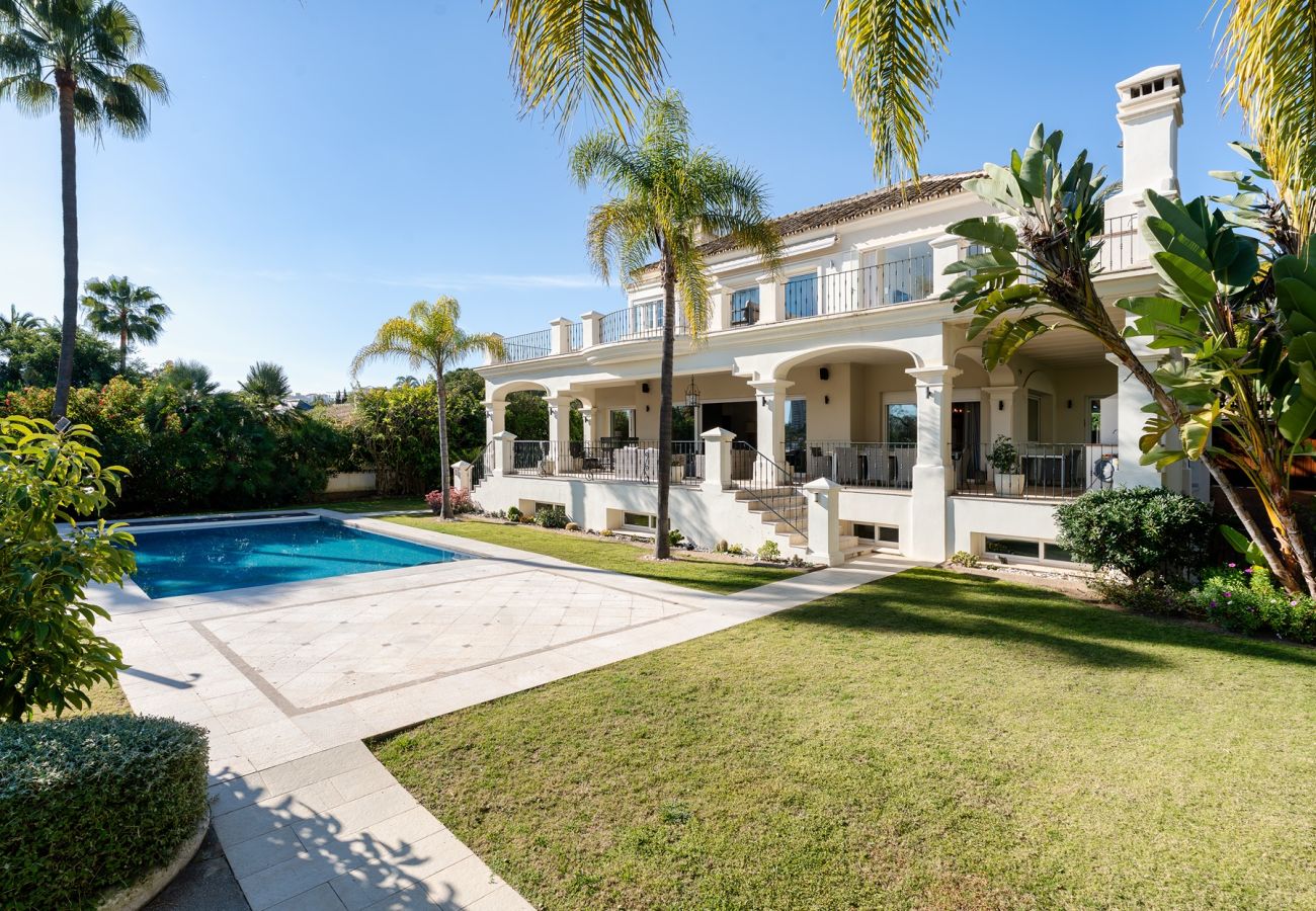 Villa i Nueva andalucia - Villa Las Brisas