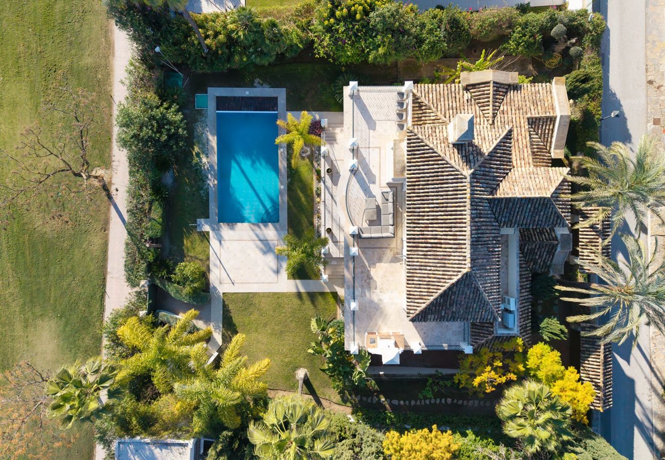 Villa i Nueva andalucia - Villa Las Brisas