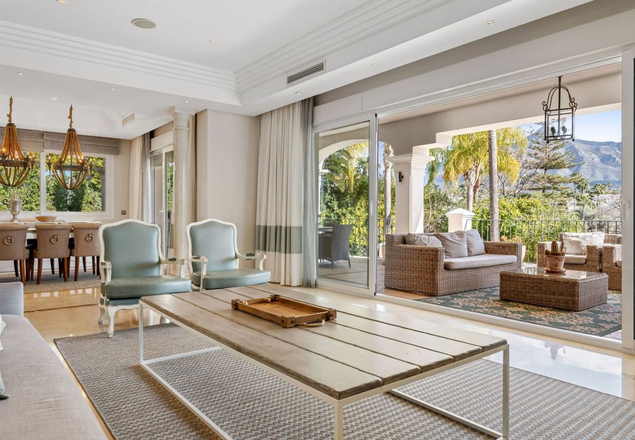 Villa i Nueva andalucia - Villa Las Brisas