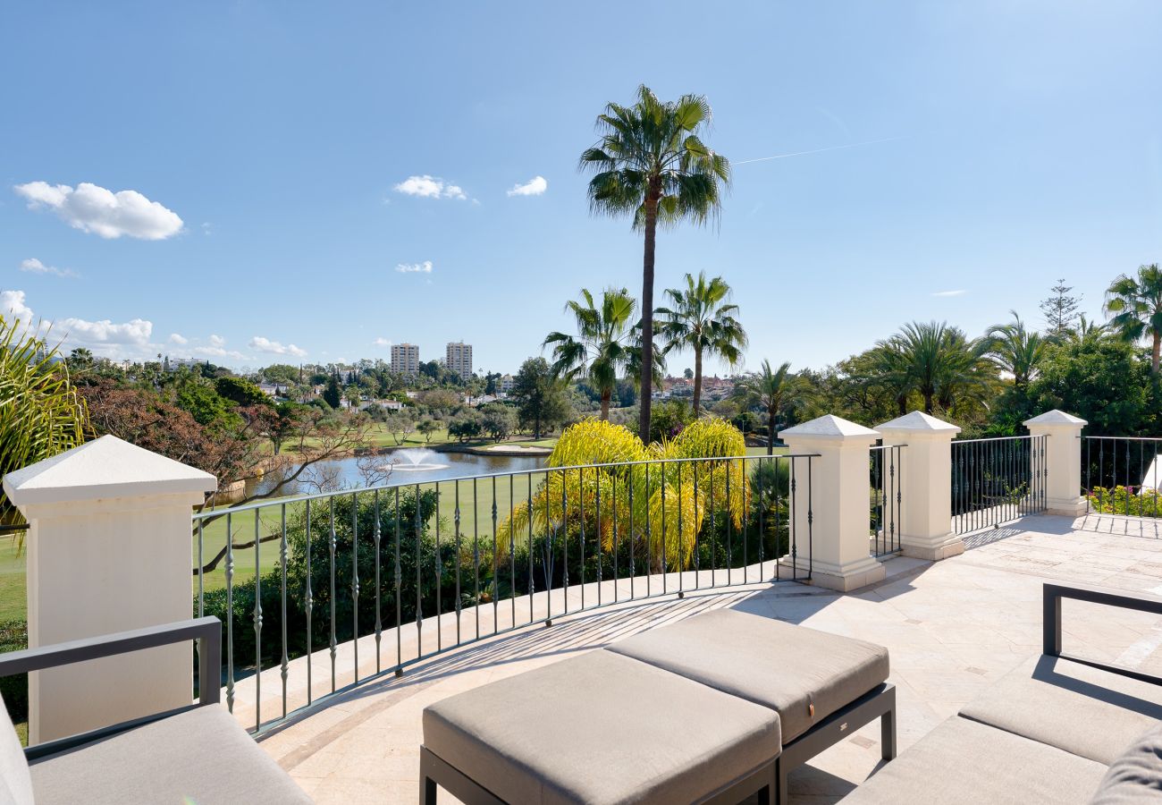 Villa i Nueva andalucia - Villa Las Brisas